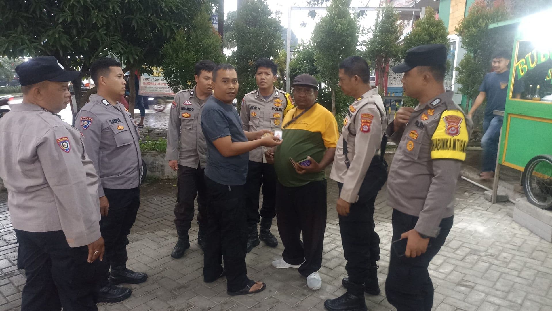 Viral Pengeroyokan Oleh Debt Collector, Polsek Pasar Kemis Razia Debt Collector