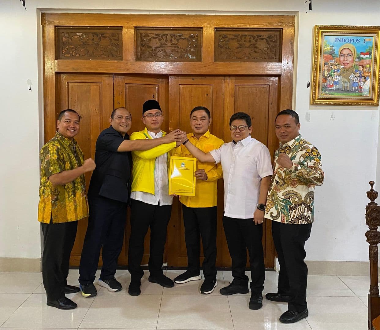 Mantapkan Maju Pilkada, Mad Romli-Irvansyah Terima Rekom Golkar
